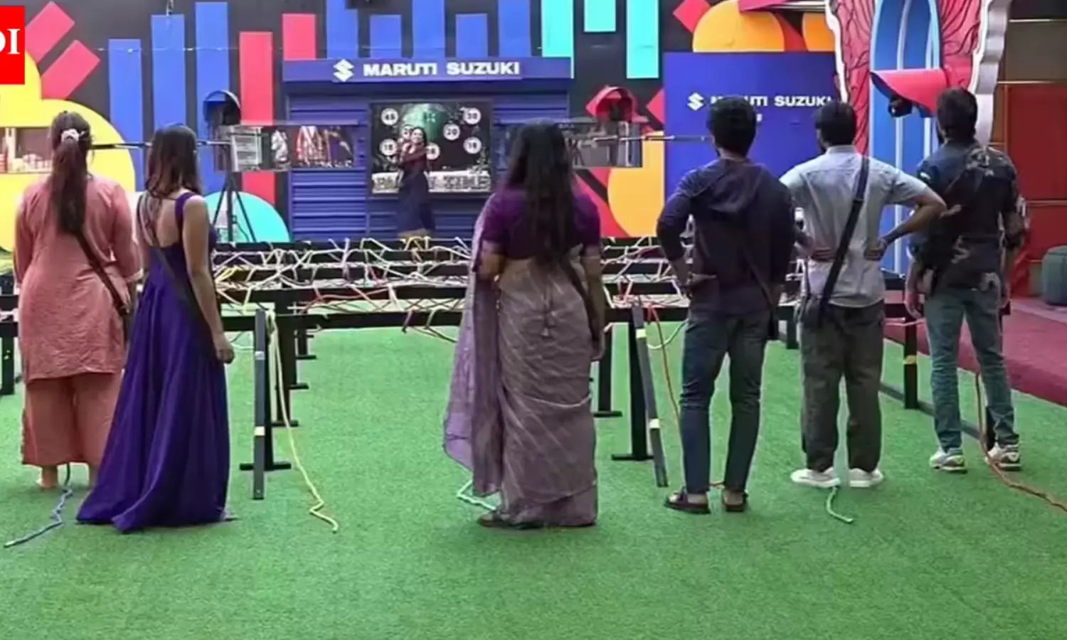 బిగ్ బాస్ 9.. టికెట్ టూ ఫినాలే రేసు.. ఆమె ఎలిమినేట్..!