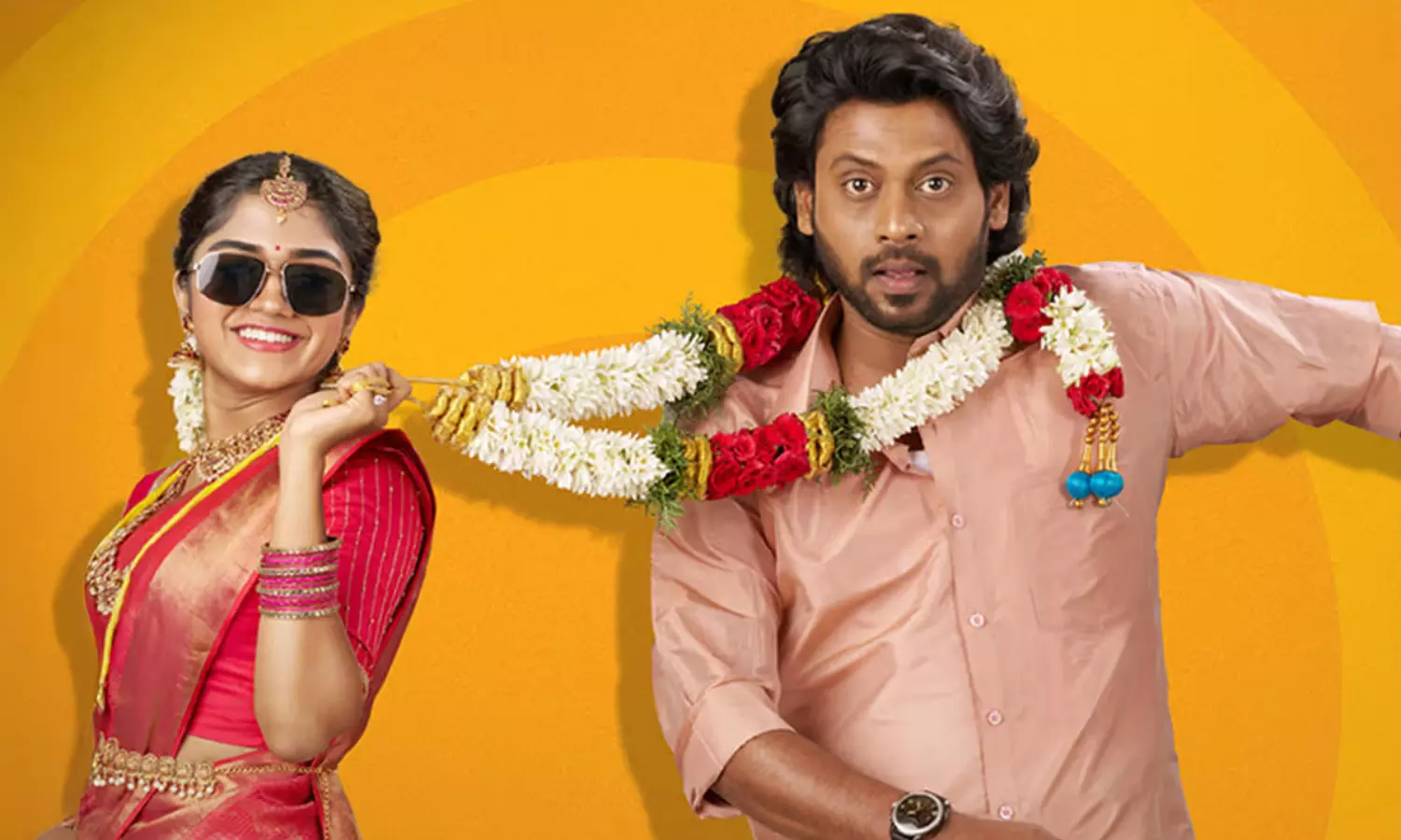 సోషల్ మీడియా డిస్కషన్.. ఏముంది ఆ సినిమాలో..!