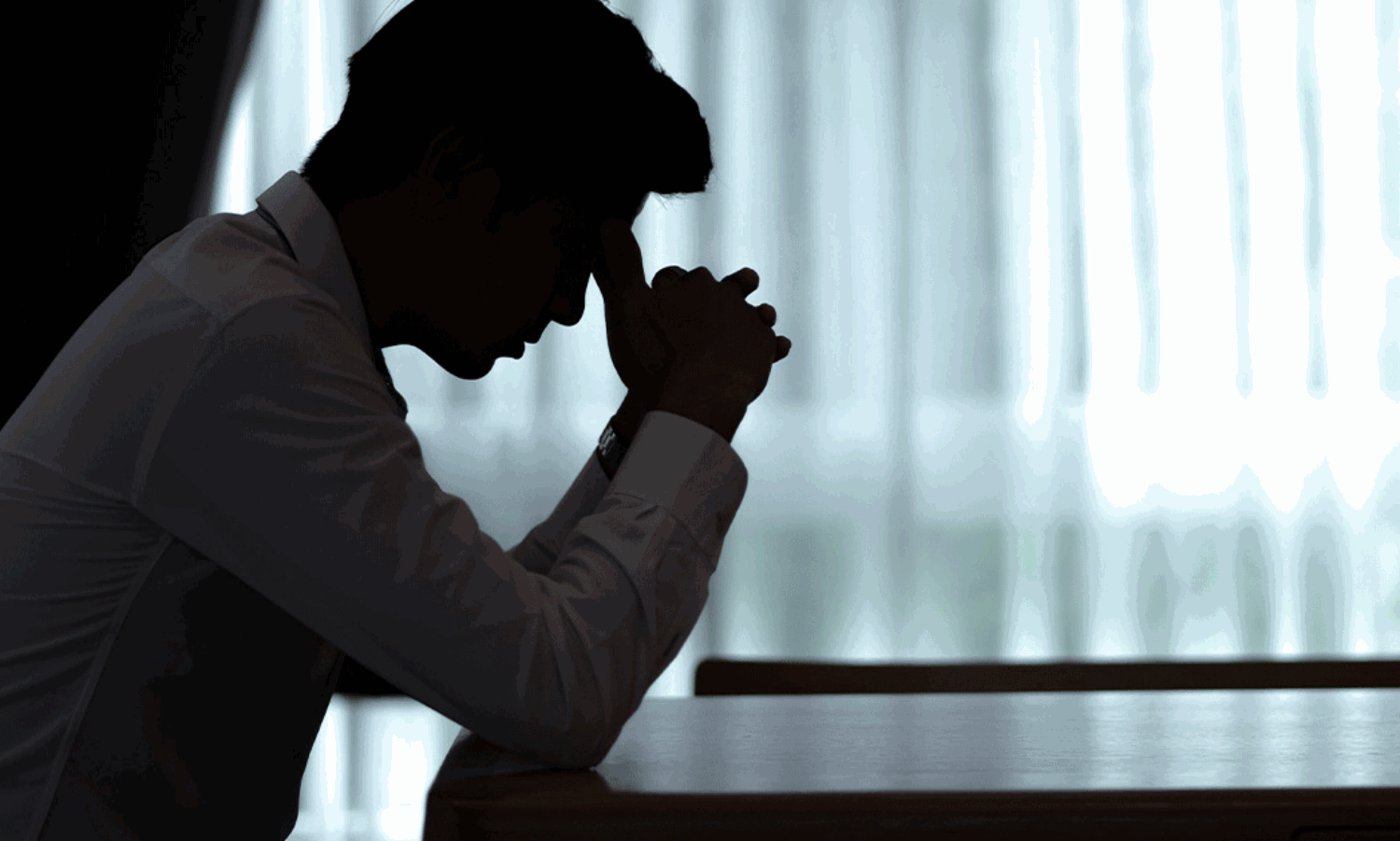 బాస్‌ మేడం లైంగిక వేదింపులు... అతడి ఆవేదన