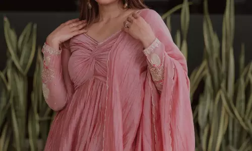 Reba Monica John Radiates Grace in Elegant Ethnic Look Reba Monica John Radiates Grace in Elegant Ethnic Look