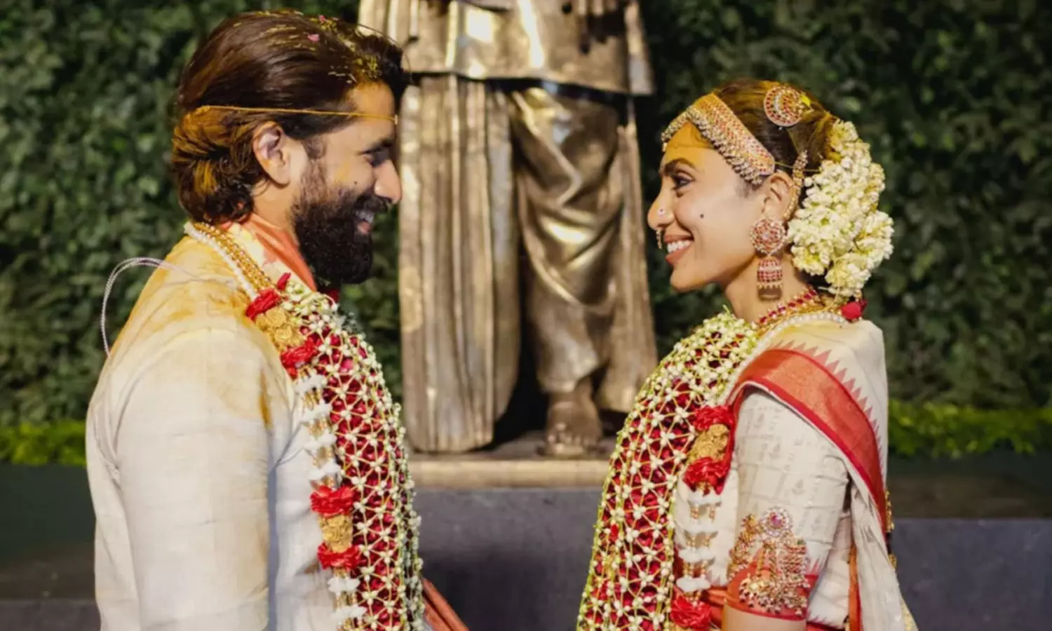 అతను లేని జీవితం అసంపూర్ణం.. శోభిత ధూళిపాళ్ల