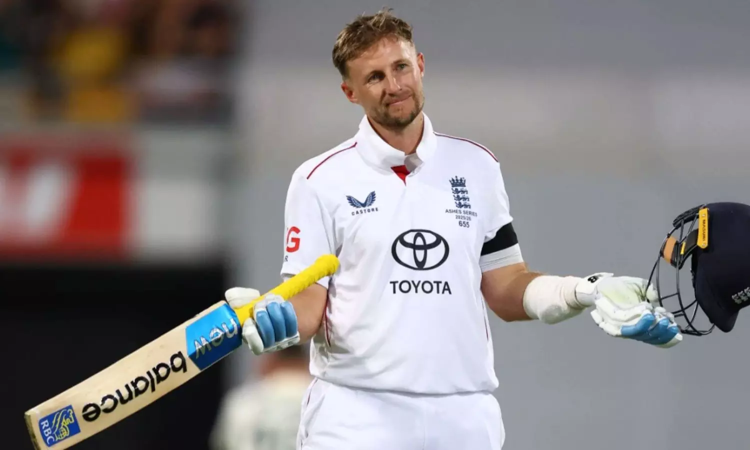 యాషెస్ గులాబీ టెస్టు..చ‌రిత్ర‌లో నిలిచిపోయేలా రూట్ రికార్డు సెంచ‌రీ