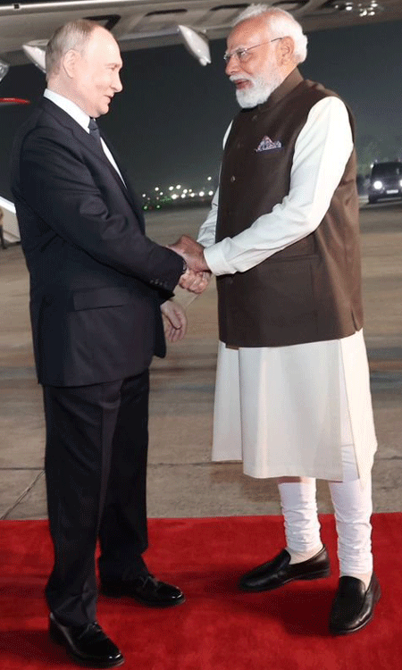 India-Russia ties shine as modi warmly welcomes putin