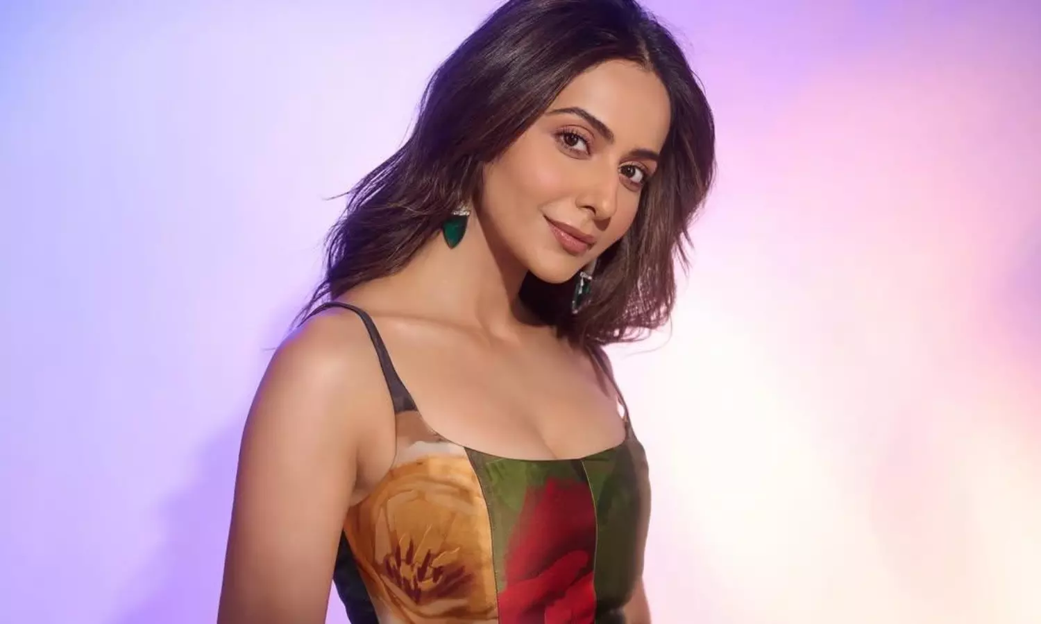 అవార్డ్స్ ఫంక్షన్ లో రకుల్.. ట్రెండీ లుక్ లో దర్శనమిస్తూ..