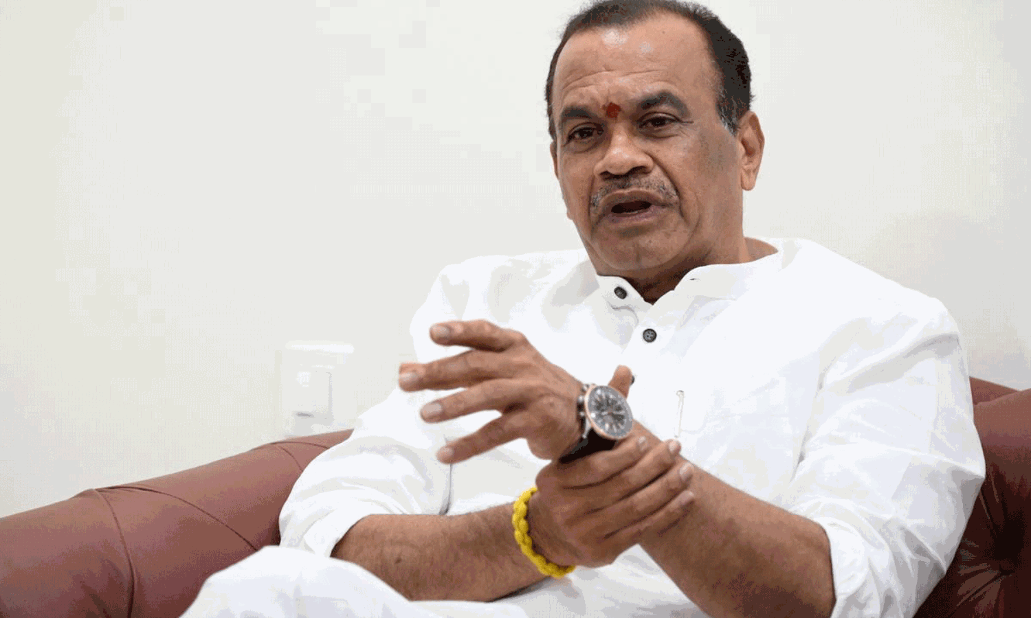 జగన్ అలా చేస్తే బెటర్... కోమటిరెడ్డి షాకింగ్ కామెంట్స్ జగన్ అలా చేస్తే బెటర్... కోమటిరెడ్డి షాకింగ్ కామెంట్స్