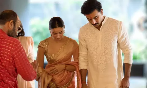 కొత్త ఇంట్లోకి అడుగుపెట్టిన అలియా దంపతులు.. ఫోటోలు వైరల్