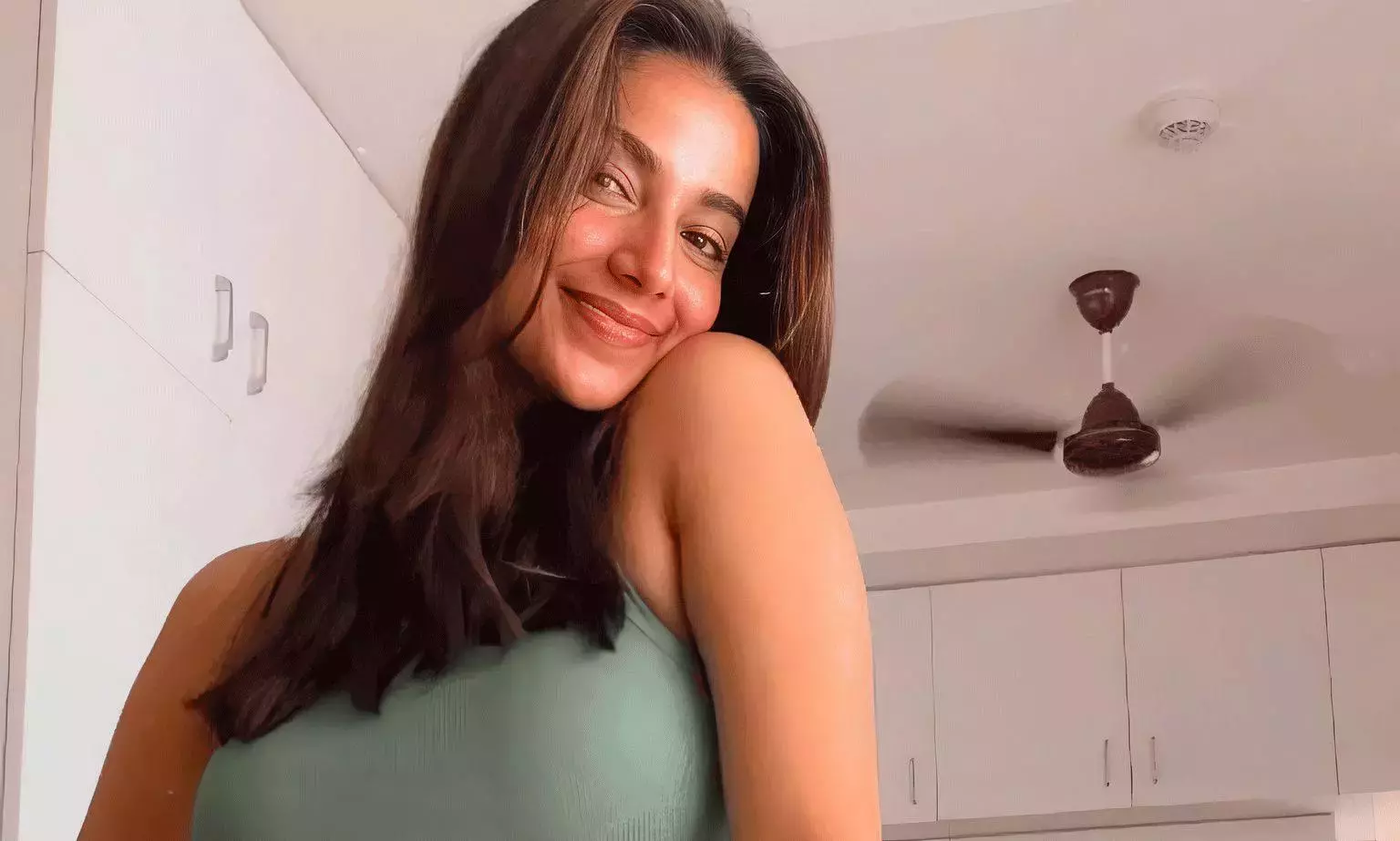 హీరోతో పెళ్లి వార్తలు.. మీనాక్షి టీమ్ ఏం చెప్పిందంటే?