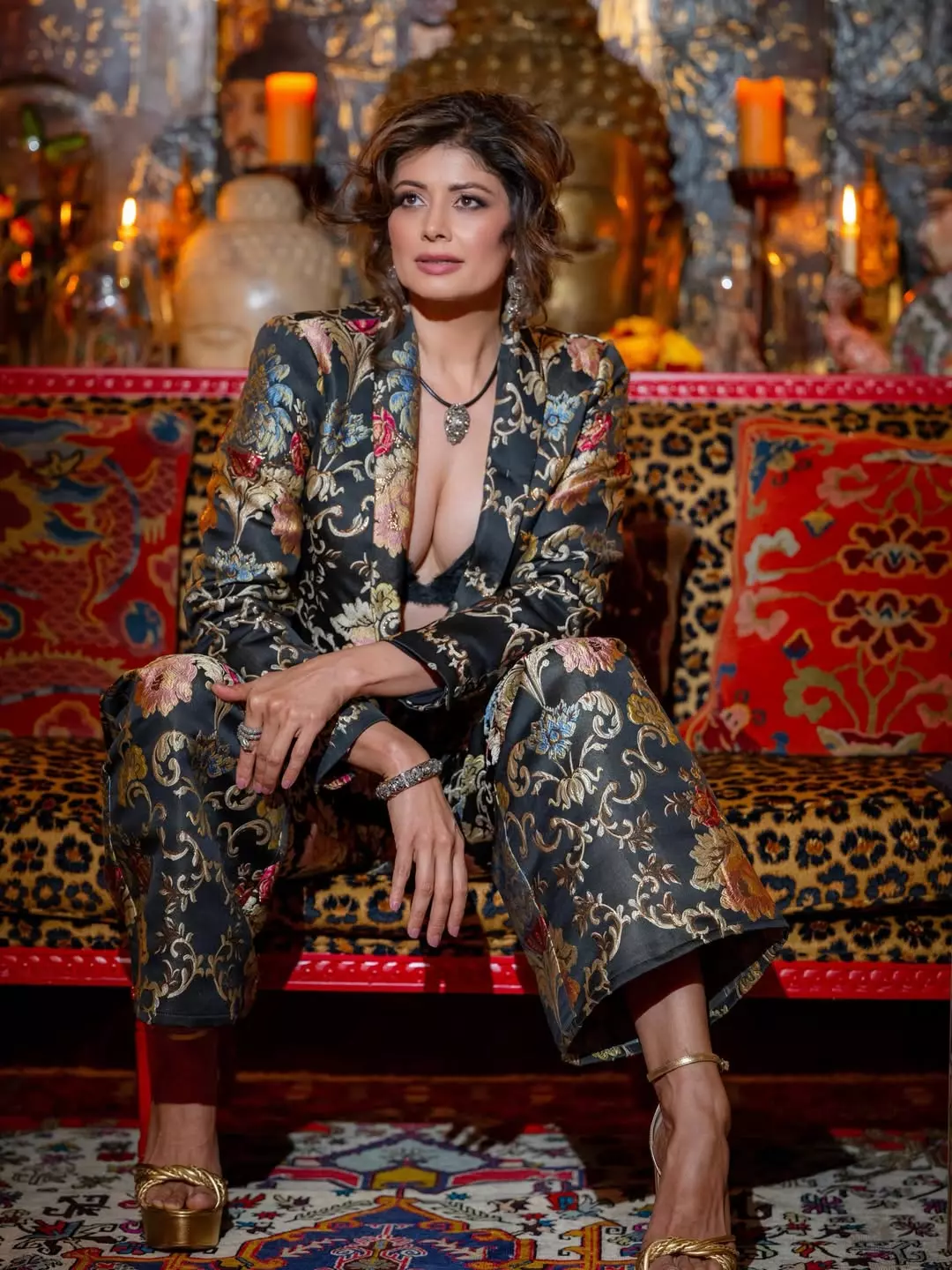 Pooja Batra’s New Photos Prove She Still Breaks Every Barrier at 49 Pooja Batra’s New Photos Prove She Still Breaks Every Barrier at 49