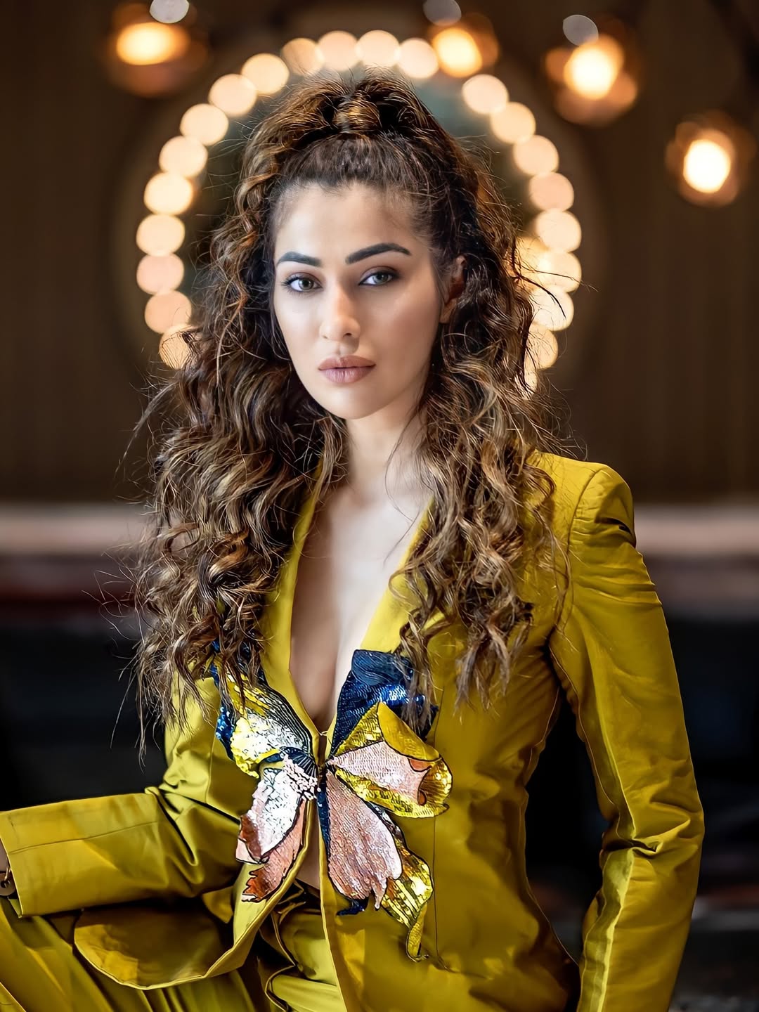 1036777-58964703618543406465022406662679