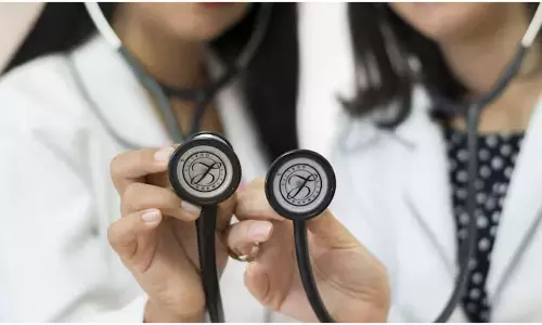 కొత్త డాక్టరమ్మలు... ఎంబీబీఎస్ లో అమ్మాయిల హవా