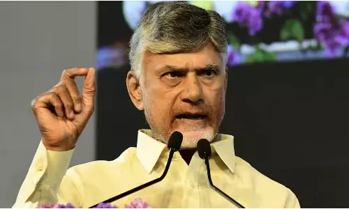 బాబాయ్ హ‌త్యే చిన్న‌దైన‌ప్పుడు....  జ‌గ‌న్‌పై చంద్ర‌బాబు ఆగ్ర‌హం