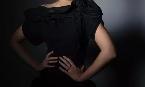 Kriti Sanon Stuns in Black Gown at Red Sea International Film Festival