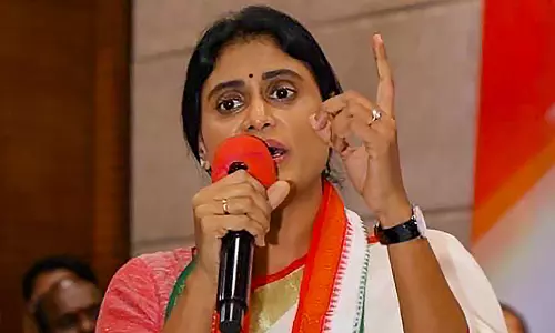 నోటికి కాదు.. చేతికి ప‌నిచెప్పు ష‌ర్మిలమ్మా.. !