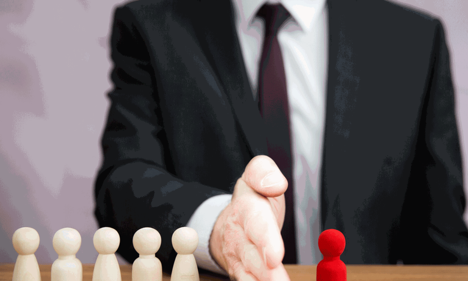 వారిలో సగం మంది రేసిజం బాధితులే.... వారిలో సగం మంది రేసిజం బాధితులే....