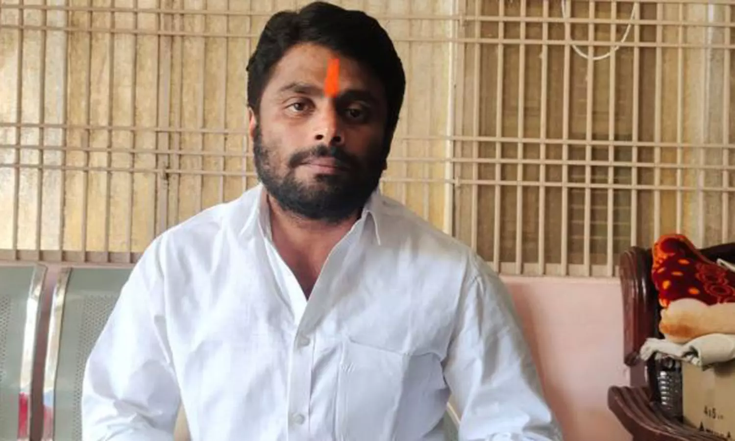 తమ్మినేని వారసుడికి ఆముదంగా మారిన సీటు !