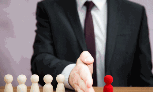 వారిలో సగం మంది రేసిజం బాధితులే....