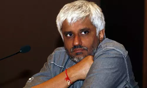 డాక్టర్ ని మోసం చేసిన డైరెక్టర్ అరెస్ట్...!