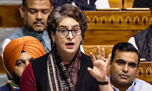 రండి.. మా ముత్తాత గురించి చ‌ర్చిద్దాం:  మోడీకి ప్రియాంక అదిరిపోయే కౌంట‌ర్‌