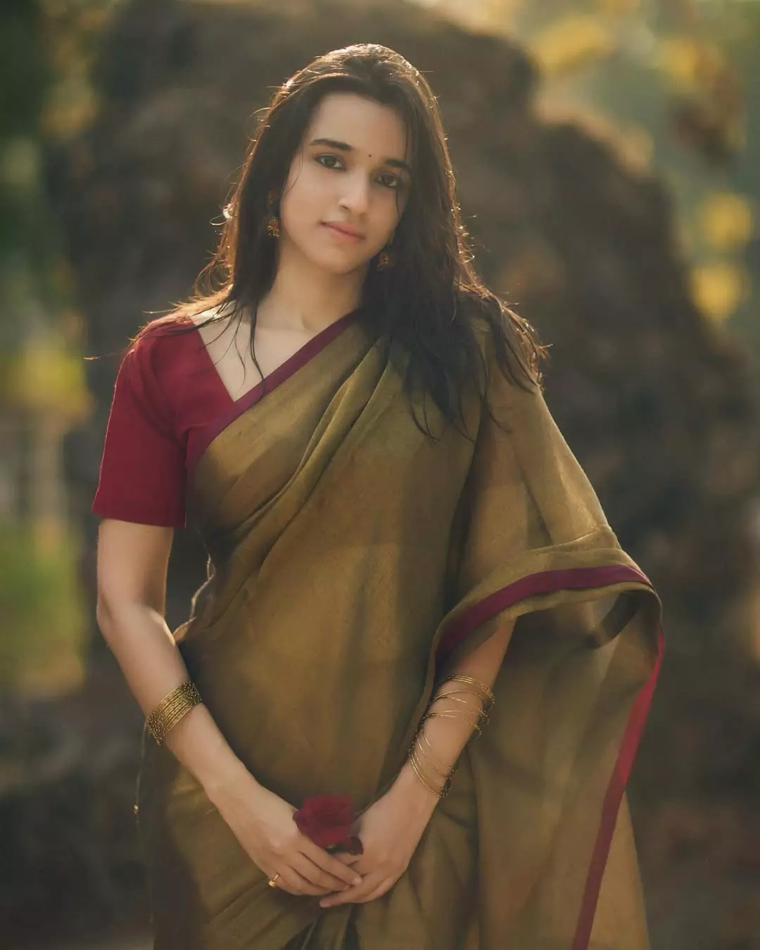Is Any Girl More Beautiful Than Nuveksha in a Saree? Is Any Girl More Beautiful Than Nuveksha in a Saree?