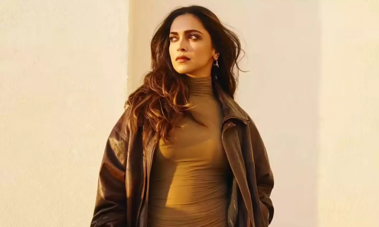 దీపికా కి అంతటి అర్హత లేదు...!