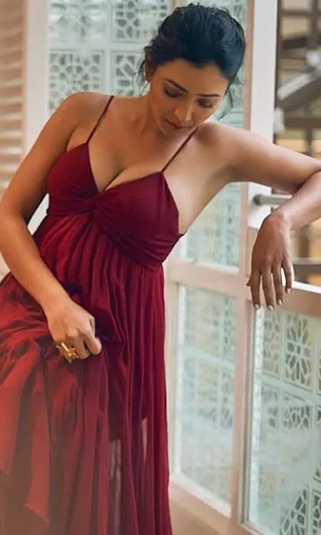 Shweta Basu Prasad’s Style Goals: Modern, Elegant, and Effortless