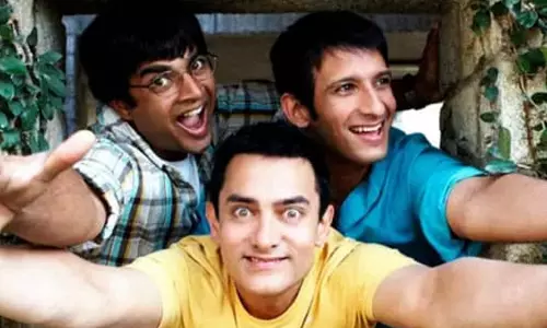 గట్టెక్కే ప్లాన్ లో ఆమిర్.. హిరానీ...