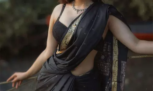 Ayesha Khan Stuns in Traditional Saree, Fans Can’t Stop Gushing