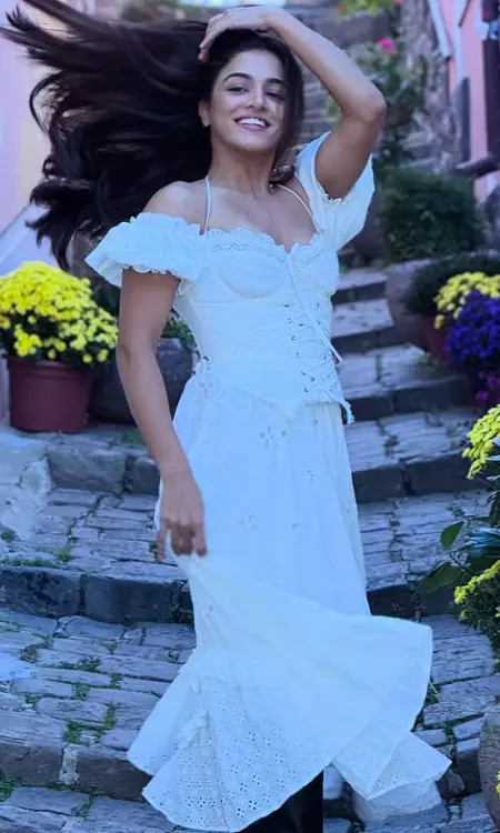 Wamiqa Gabbi Radiates Elegance in Fresh Floral-Path Moments