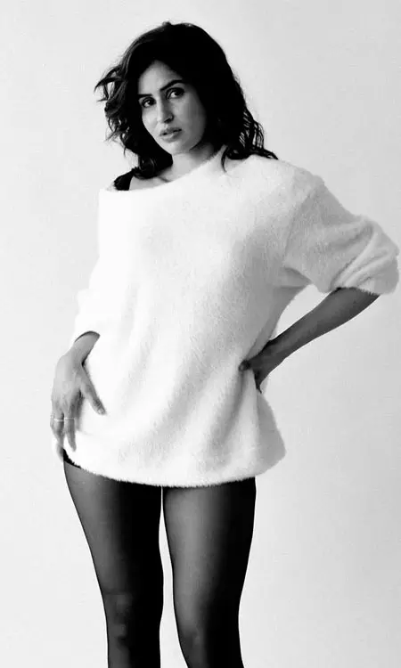 Sakshi Malik Brings Calm Beauty in Her Latest Black-and-White Photo