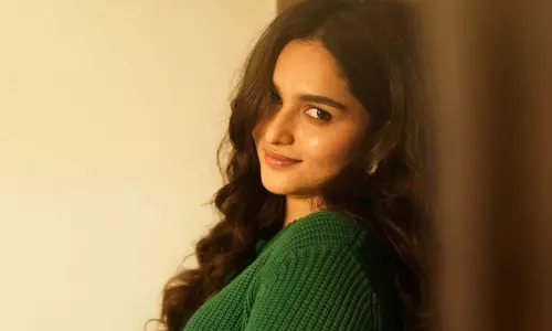 ఫంకీ పాప.. నెక్స్ట్ ఏం చేస్తుందో..?