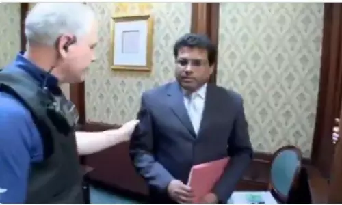 పౌరసత్వం కోసం బ్రిటీష్ మహిళతో పెళ్లి.. పాకిస్తానీ అరెస్ట్