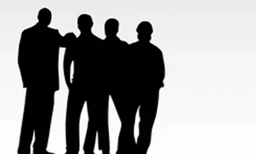 పాన్ ఇండియాలో వెనుక‌బ‌డుతోన్న ప్ర‌తిభావంతులు!