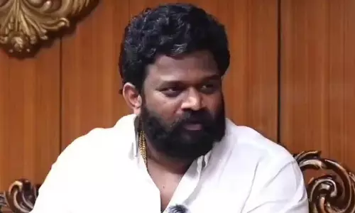 బోరుగడ్డతో భలే తమాషా.. ఉలిక్కిపడిన వైసీపీ!