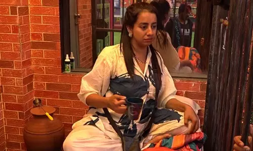 బిగ్ బాస్ 9.. టాప్ 5 కోసం సంజన ఫైట్..!