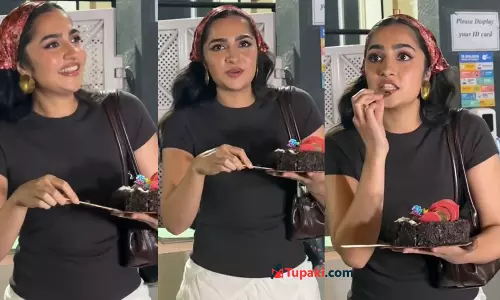 మొన్న పూజా హెగ్డే..నేడు రుక్మిణీ.. సర్ప్రైజ్ అదుర్స్!