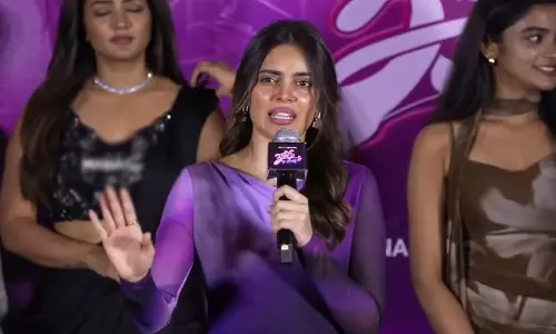 మొద‌టి ముద్దైనా..హ‌గ్ అయినా మొగుడికే!