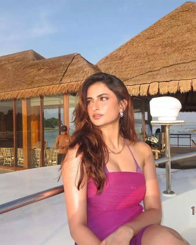 Palak Tiwari Blushes In Pink Lehenga Palak Tiwari Blushes In Pink Lehenga