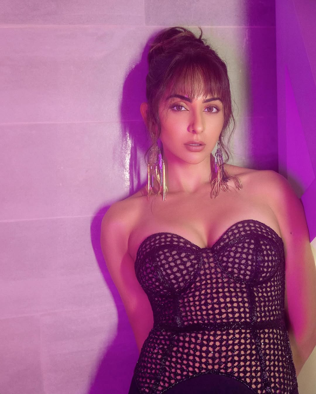 Rakul Preet’s Chic Boots Look Turns Heads at Amazon Fashion Event Rakul Preet’s Chic Boots Look Turns Heads at Amazon Fashion Event