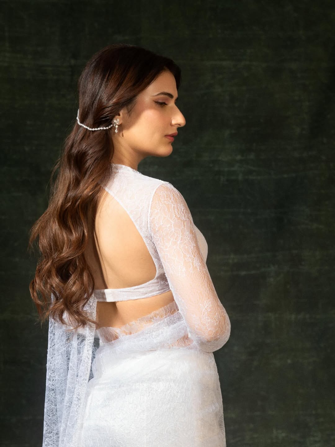 Effortless Queen Vibes: Fatima Sana Shaikh’s Latest Saree Look Effortless Queen Vibes: Fatima Sana Shaikh’s Latest Saree Look