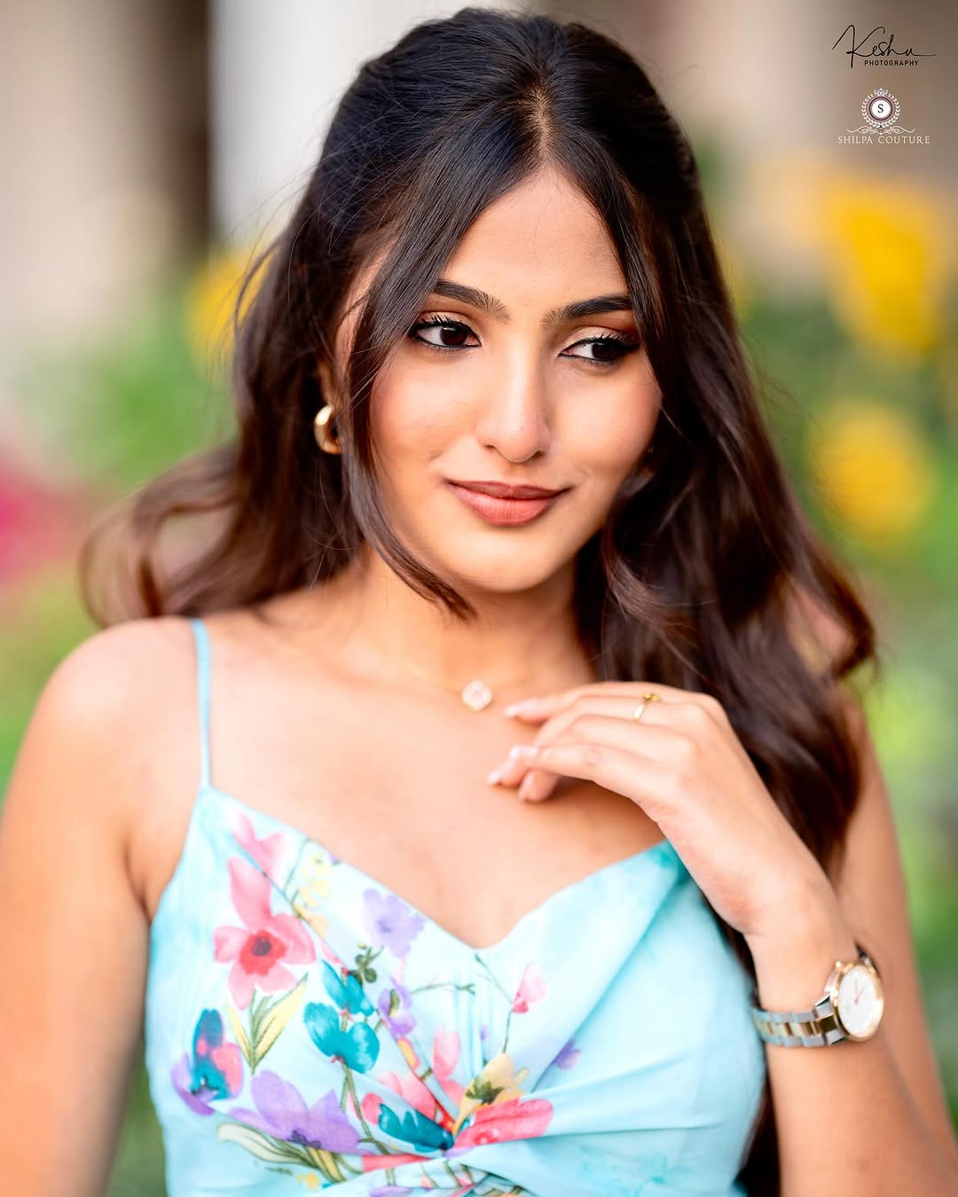 Pranavi Manukonda Stuns in Timeless Black Elegance