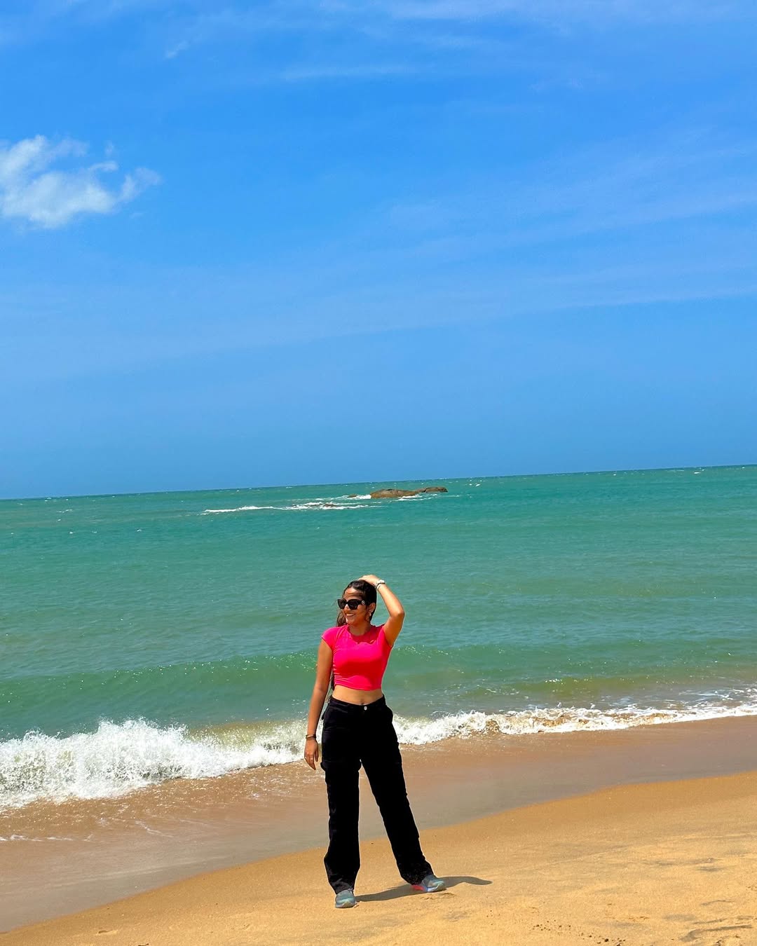 Pranavi Manukonda Stuns in Timeless Black Elegance