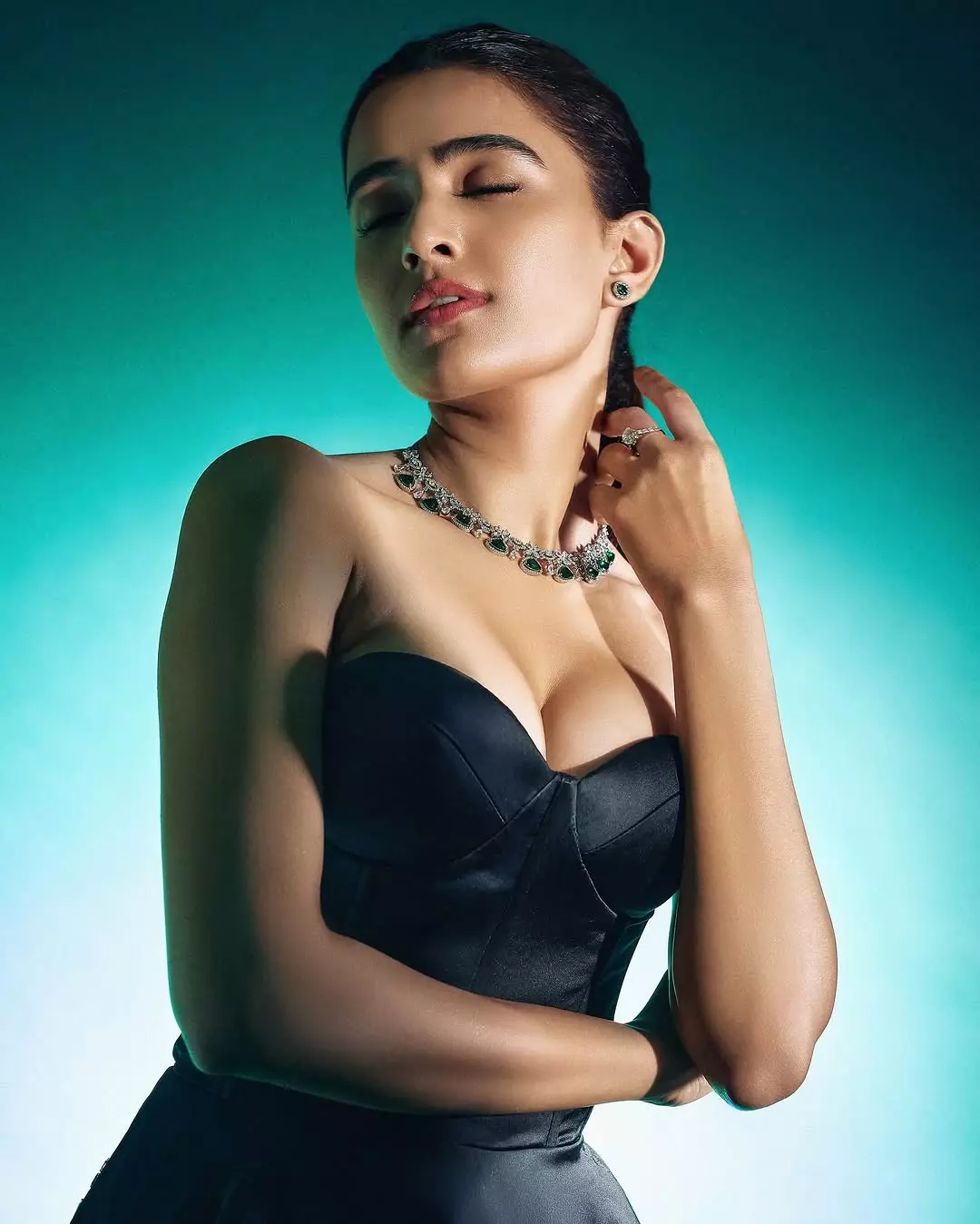 Rukshar Dhillon’s badass vibe steals the spotlight on social media Rukshar Dhillon’s badass vibe steals the spotlight on social media