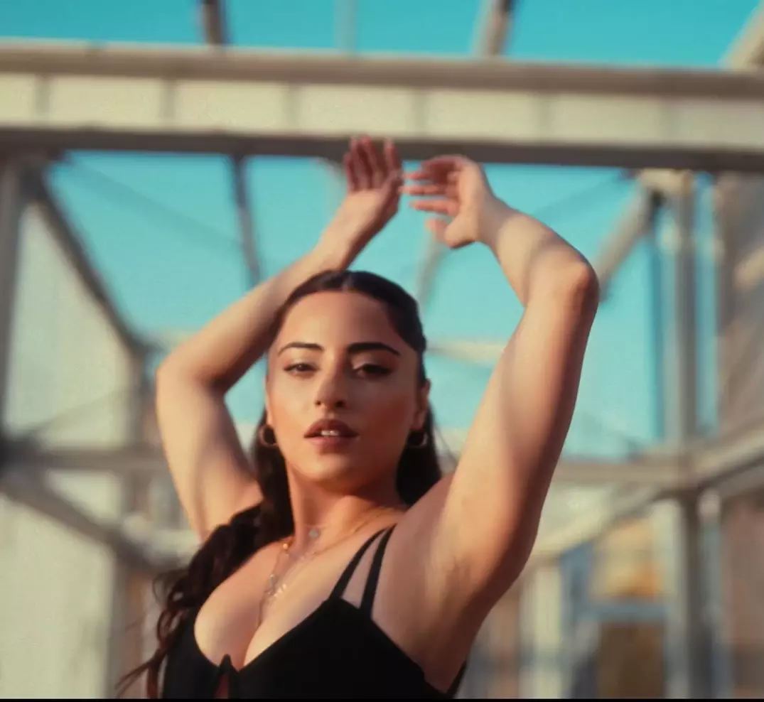 Niyati Fatnani’s Dreamy Saree Look Goes Viral Niyati Fatnani’s Dreamy Saree Look Goes Viral