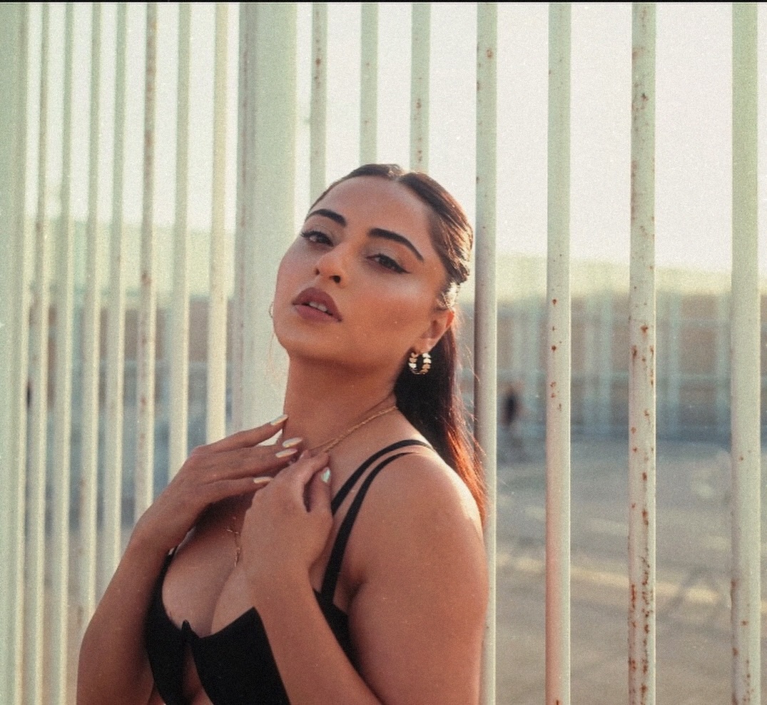 Niyati Fatnani’s Dreamy Saree Look Goes Viral Niyati Fatnani’s Dreamy Saree Look Goes Viral