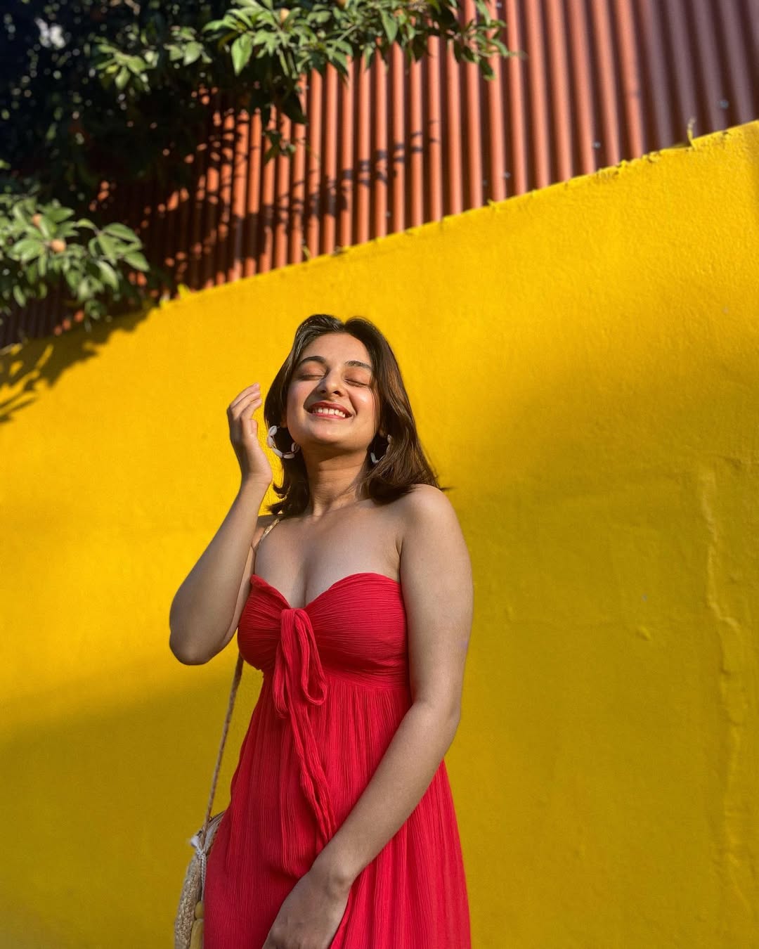 Esther Anil stuns fans with maldives vacation photos