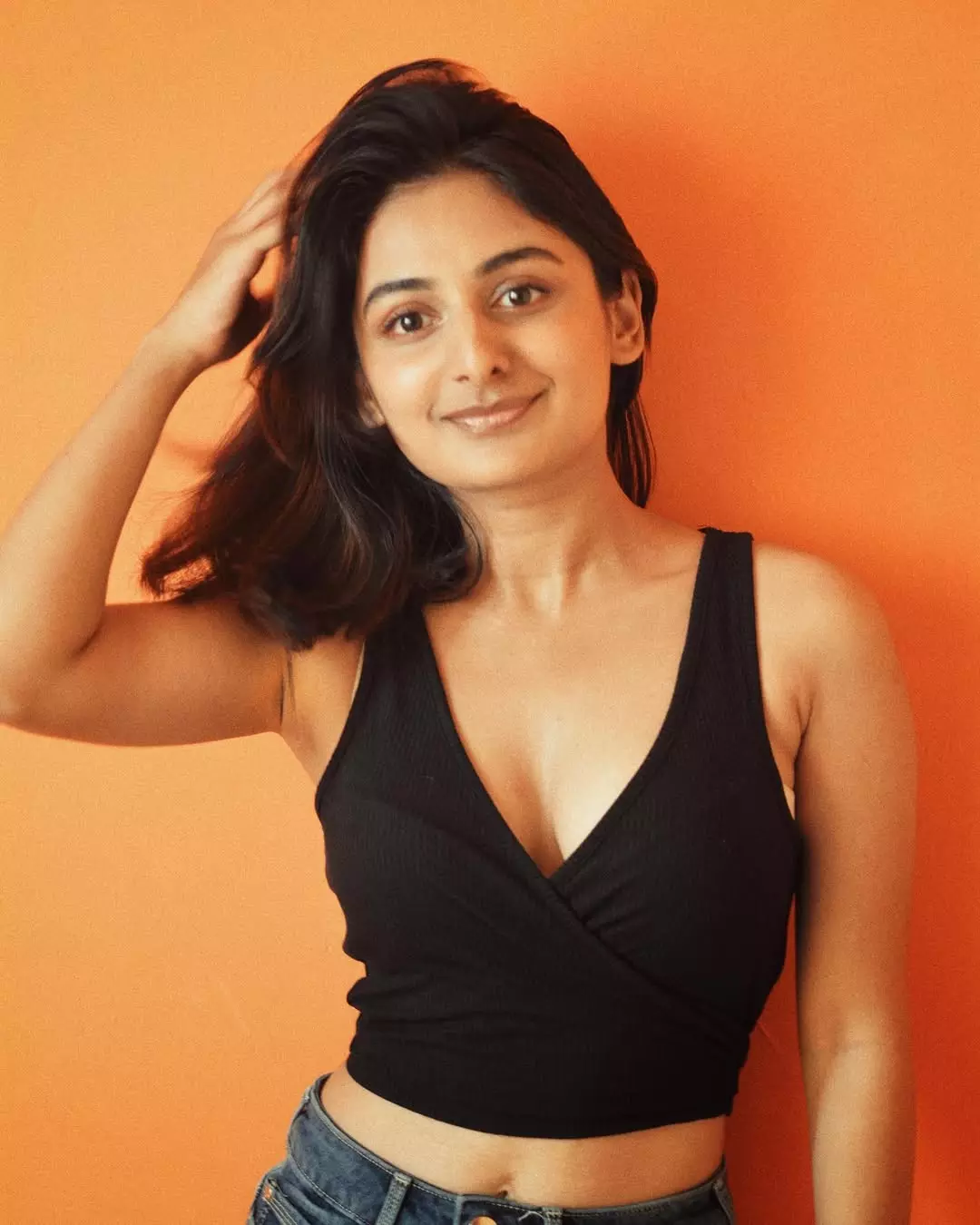 Esther Anil stuns fans with maldives vacation photos