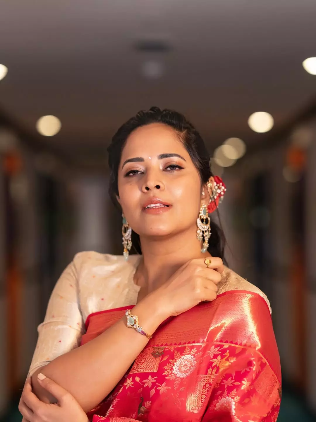 Anasuya in a Graceful Pink Saree Look Anasuya in a Graceful Pink Saree Look