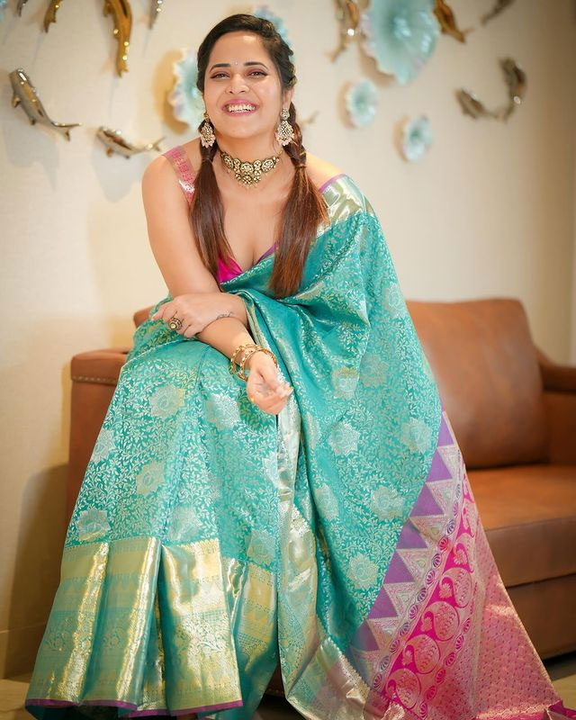 Anasuya in a Graceful Pink Saree Look