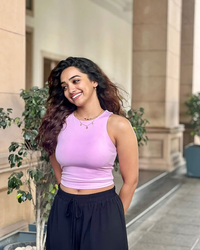 Saanve Megghana Lights Up the Evening Sky