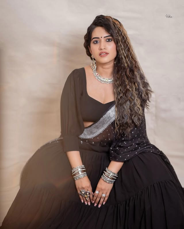 Sravanthi Chokarapu Wows Fans with Chic Two-Piece Look